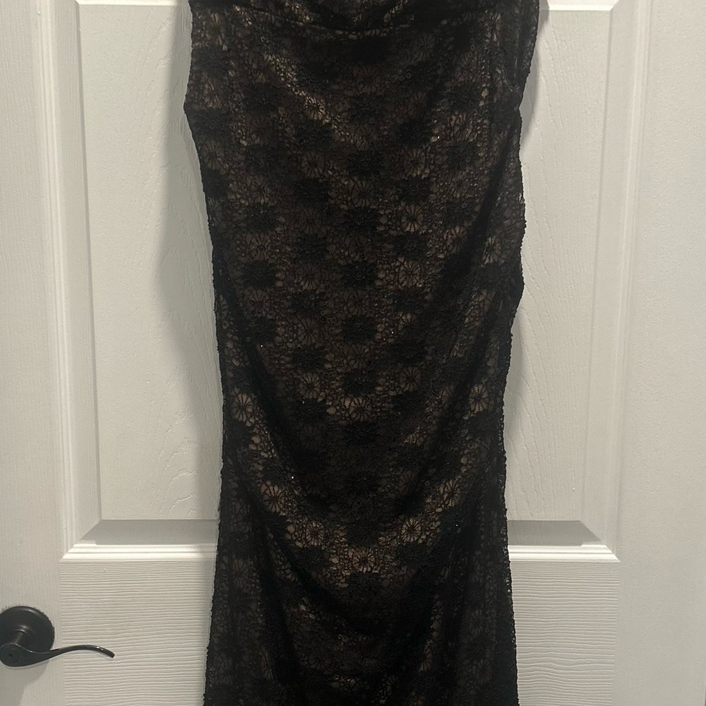 NWOT Alex Evenings Elegant Black and Gold Lace Dress